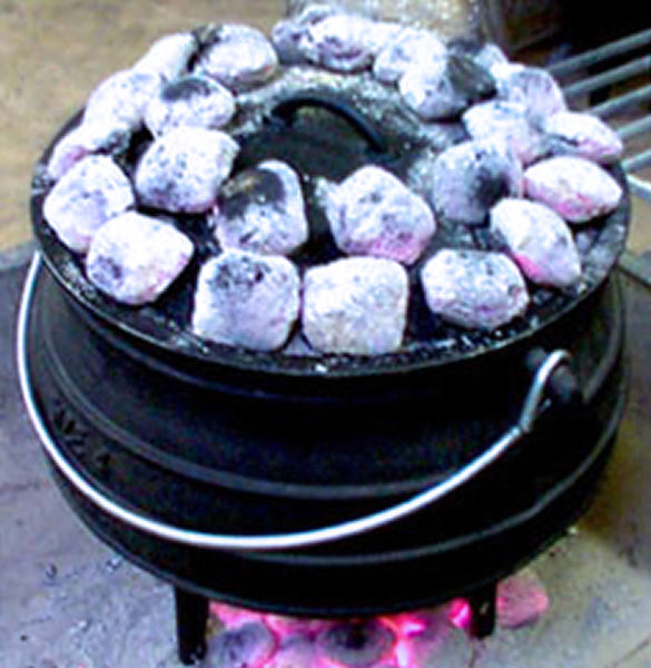 Campfire Cast Iron 8 Litre Potjie Pot 