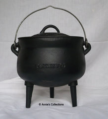 Size 3 Potjie Pot 8 quarts Pure Cast Iron Outdoor cooking