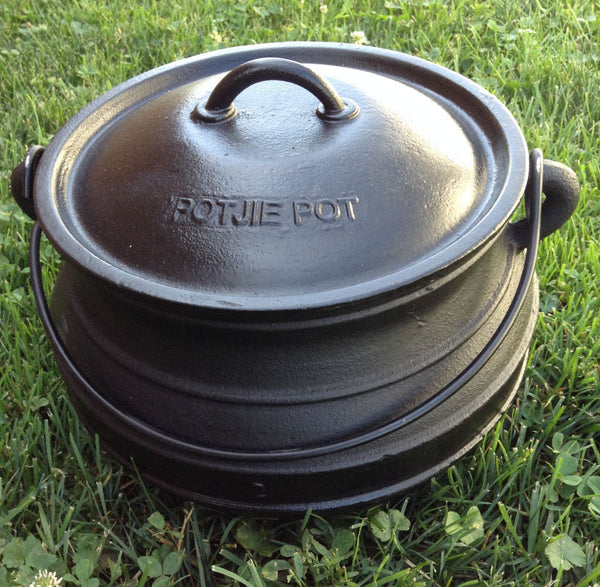 Size 3 Potjie Pot 8 quarts Pure Cast Iron Outdoor cooking